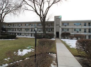 501 E Prospect Ave APT 1D, Mount Prospect, IL 60056