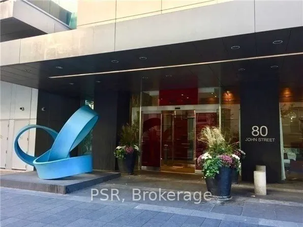 80 John St, Toronto, ON