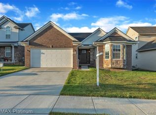 4050 Peach Tree Lane, Howell, MI 48843
