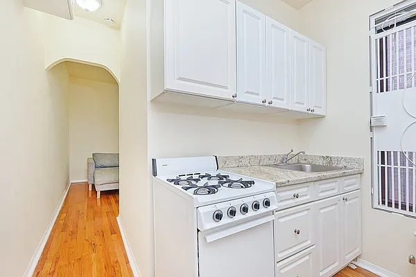 Rented by Keller Williams NYC | media 12