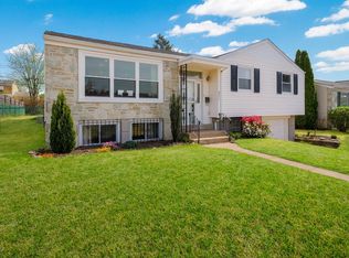 823 Regina St, Philadelphia, PA 19116