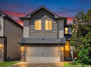 251 S Hillcrest Cir SW, Airdrie, AB T4B0Y6