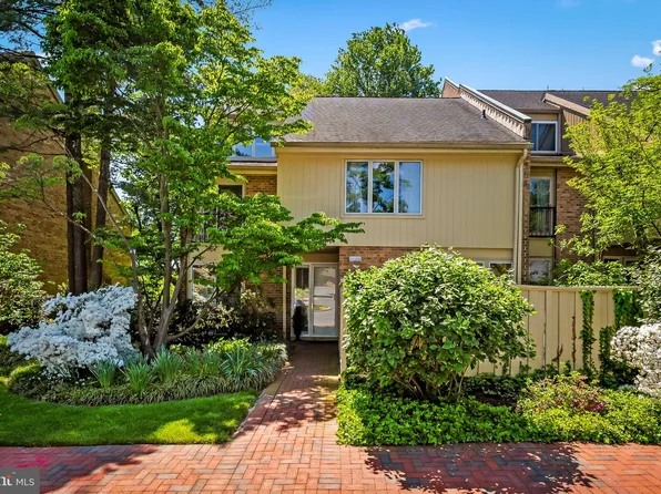 5 Roland Mews #R45, Baltimore, MD 21210