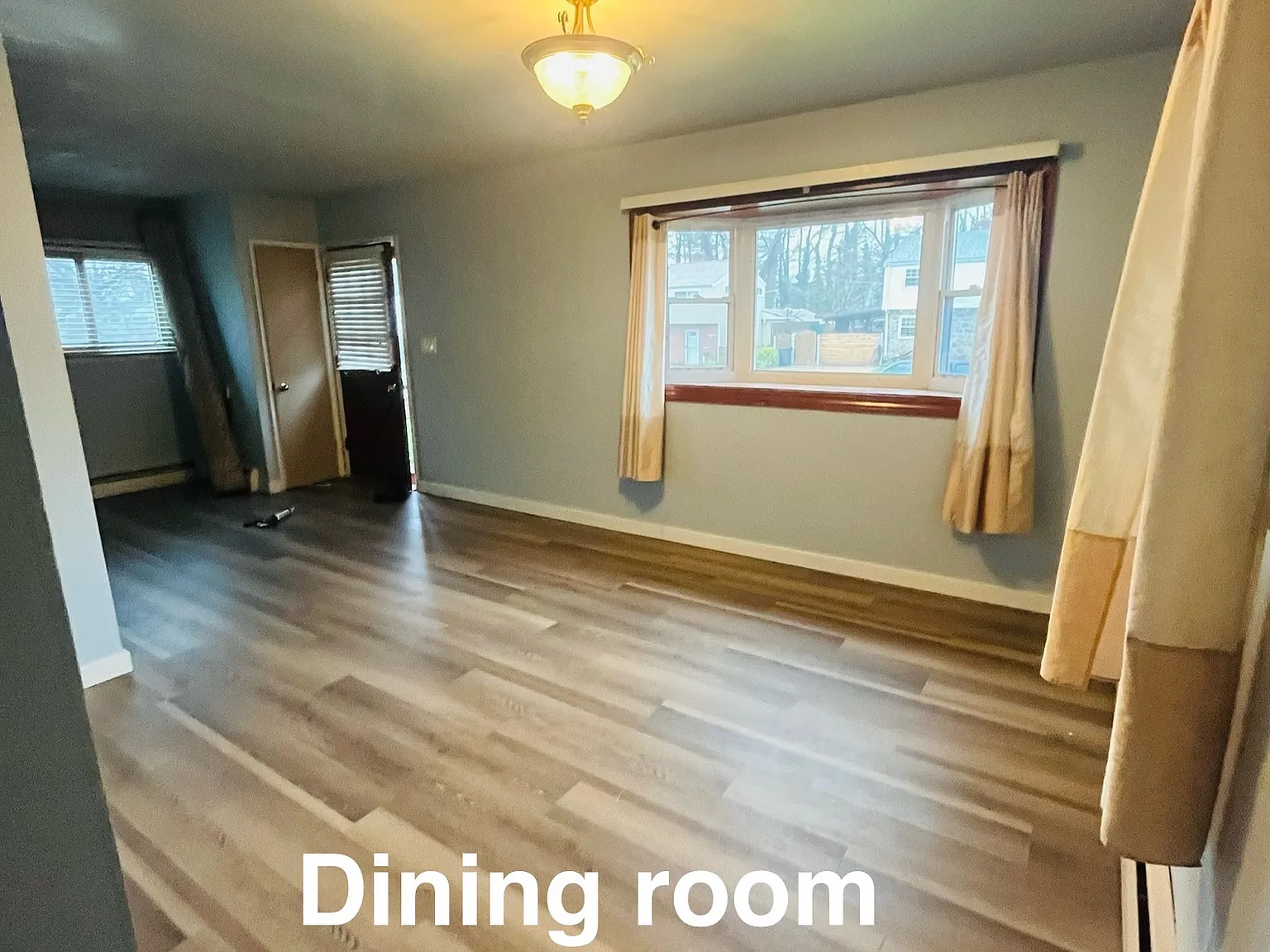 1210 Birch Ave — Photo 3