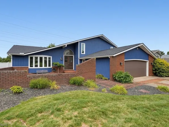 13432 Byron Blvd, Middleburg Heights, OH 44130