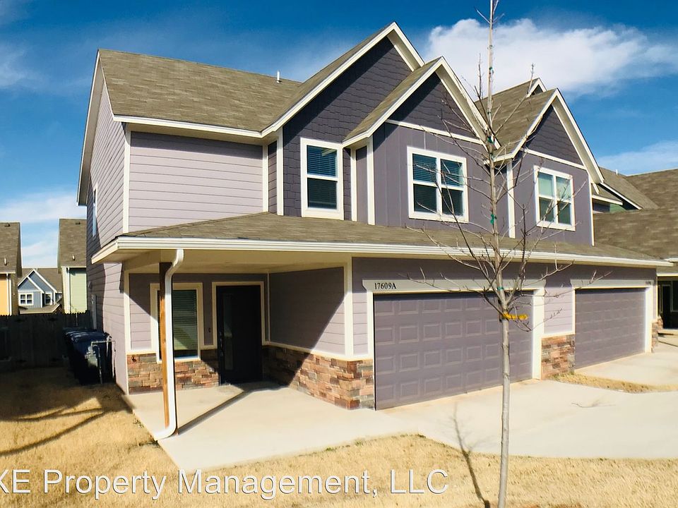 1st image of 17609 Hampton Park Dr #A