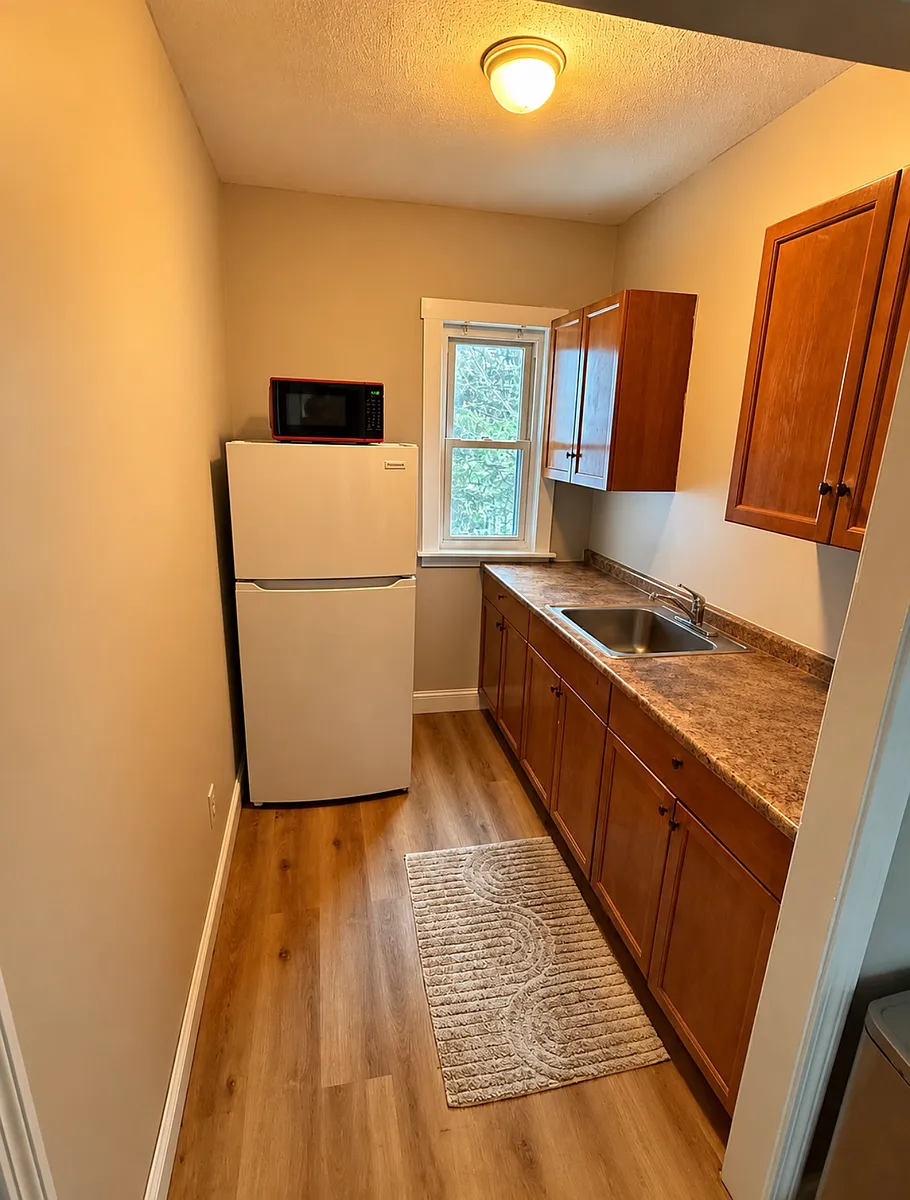 Building Photo - 56 Laval St #3