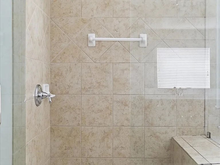 2705 Azalea Bluff Dr — Photo 55