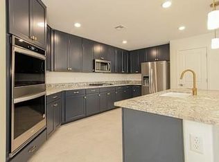 2430 W Jessica Ln, Phoenix, AZ 85041