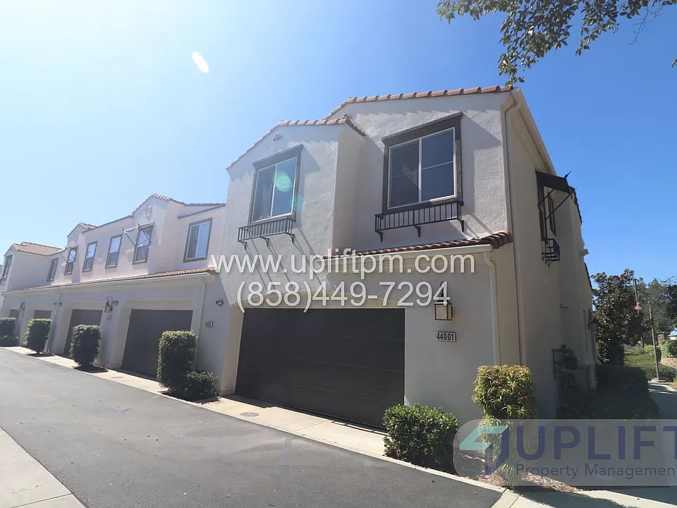 44001 Arcadia Ct