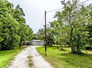 66 Horseshoe Lake Rd, Huntsville, TX 77320