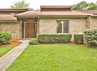 1559 Stoneleigh Way, Stone Mountain, GA 30088