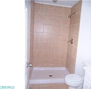 5th image of 2098 Lynbridge Dr