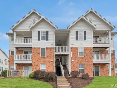 1209 Woodland Point Dr APT E, Saint Louis, MO, 63146