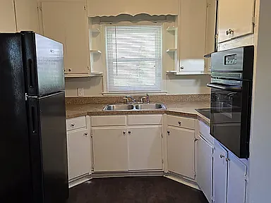 1820 Saint Louis Ave — Photo 3