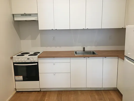 Rented by Artifact.co | media 17