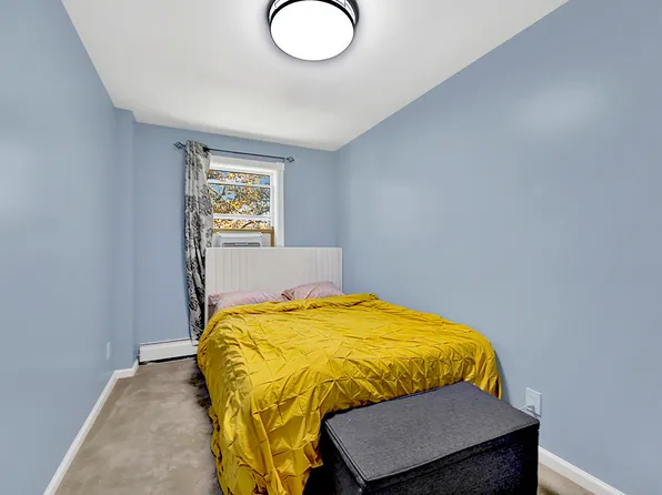 2008 East 52nd Street image 22 of 34