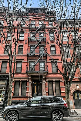 140 West 10th Street #BTE