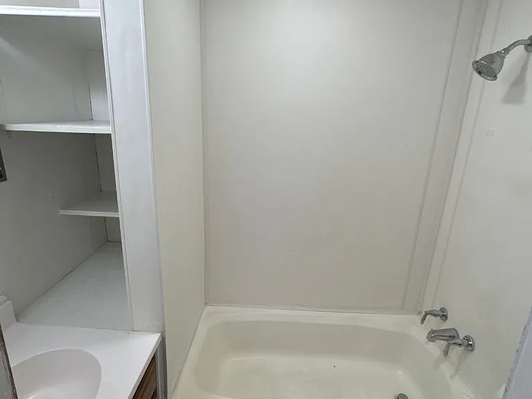 455 2nd St SW — Photo 11