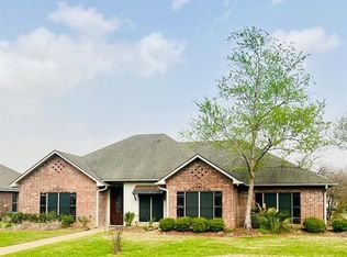 6013 Toria Dr, Alexandria, LA 71303