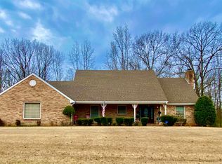 904 Warren Ave, Tuscumbia, AL 35674