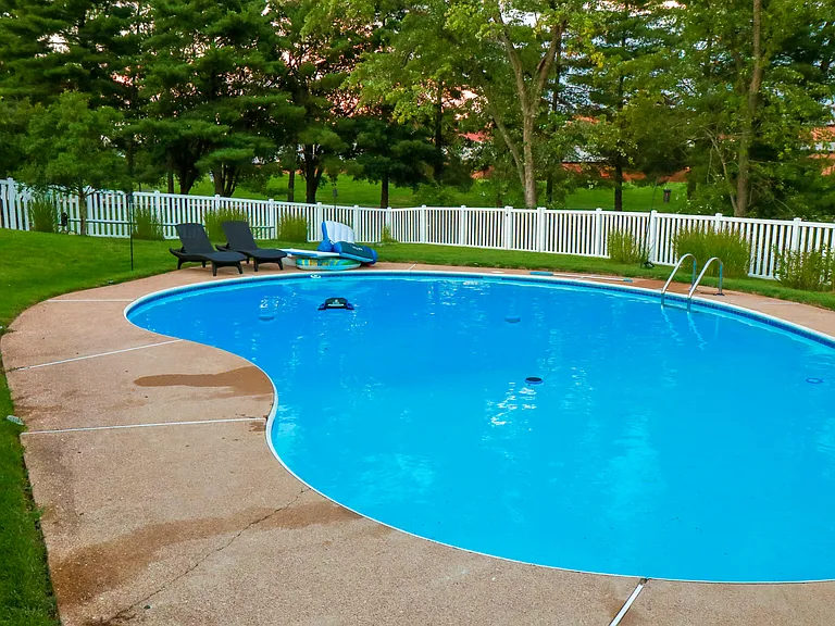 15472 Duxbury Way — Photo 29