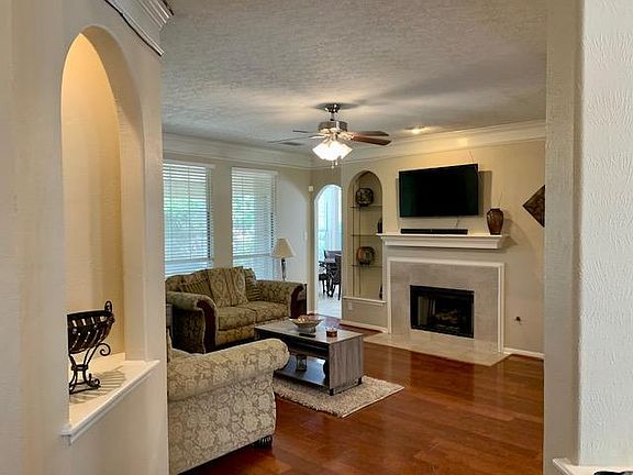 4th image of 1514 Winston Homestead Dr