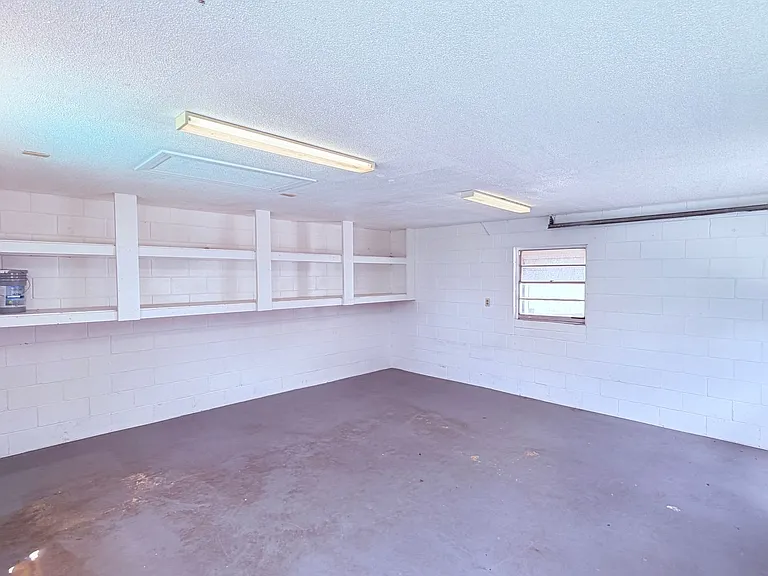 6 Carriage Hill Cir — Photo 15