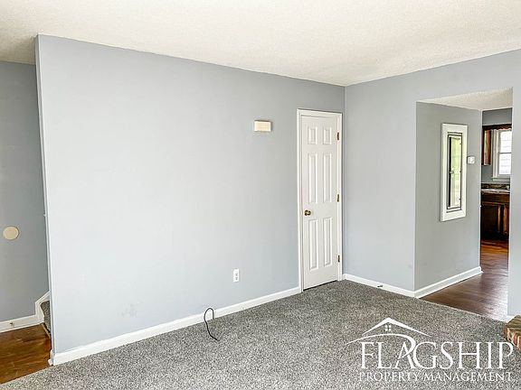 4th image of 309 D Kristin Dr