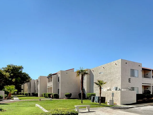 Villas East Apartments For Rent