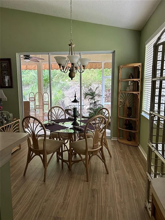 2 bed, 2.0 bath, 1528 sqft, $2,500 — Photo 4
