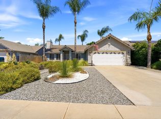 3118 W Loyola Ct, Visalia, CA 93277