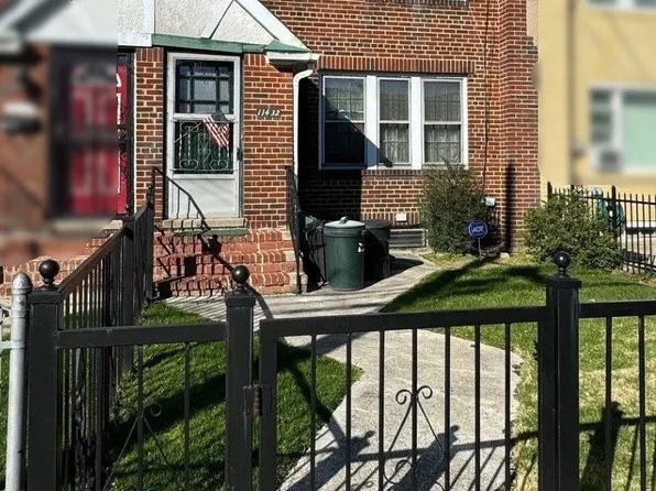 114-32 200th Street, Saint Albans, NY 11412