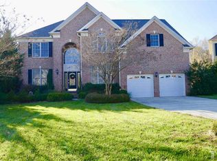 11206 Ridgegate Dr, Raleigh, NC 27617