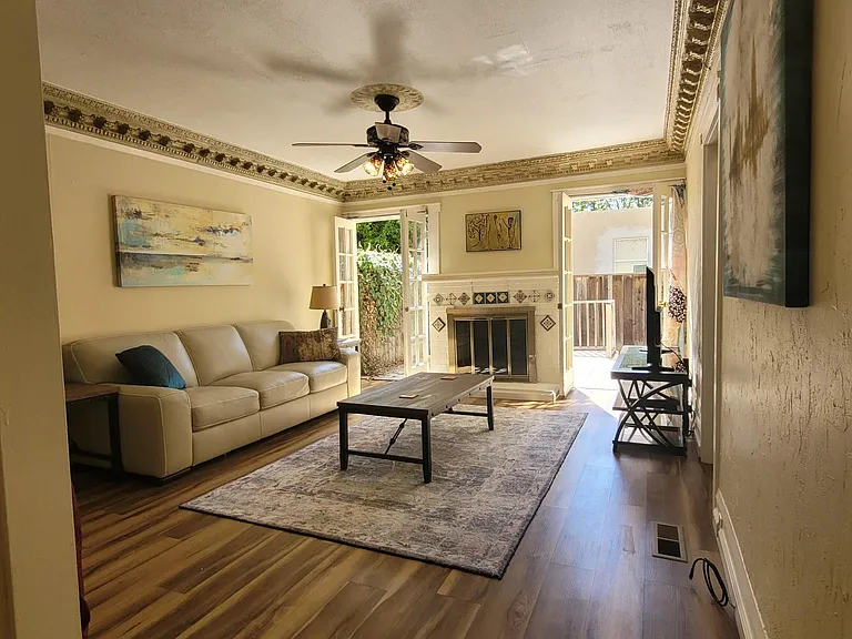 1077 Obrien Ct — Photo 9