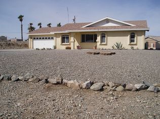 725 Meadows Dr, Lake Havasu City, AZ 86404