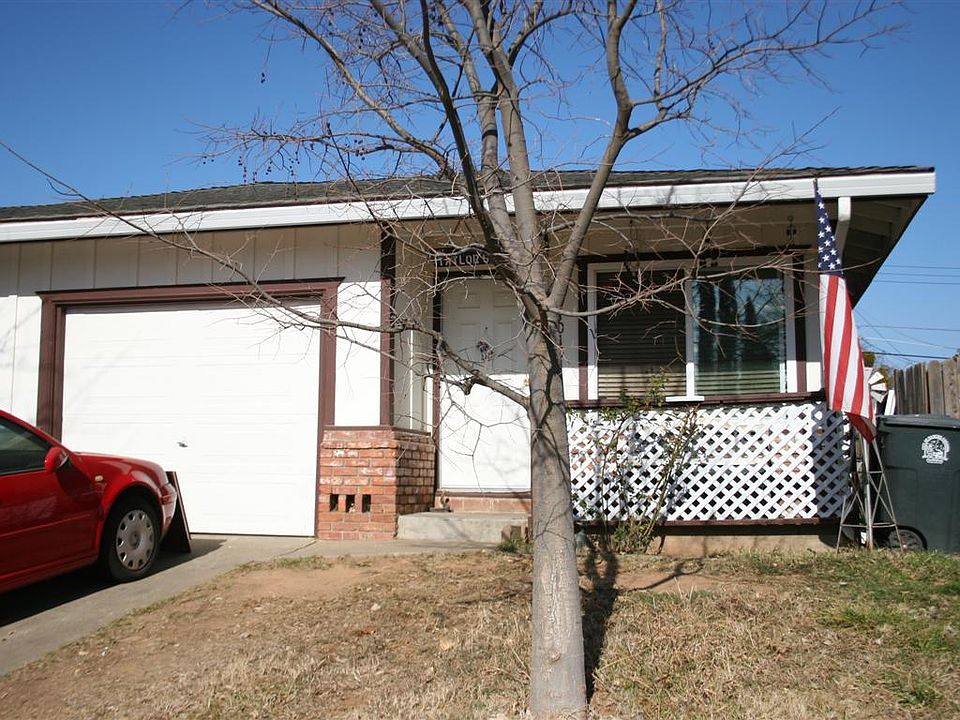 1st image of 10149 De Soto Way