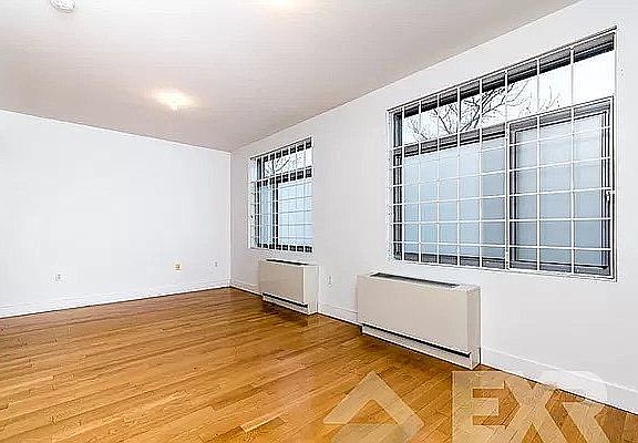 5th image of 820 Bergen St #104