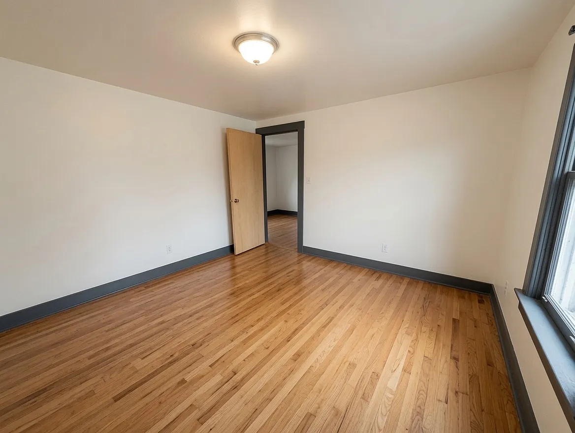 2 bed, $1,350 — Photo 2