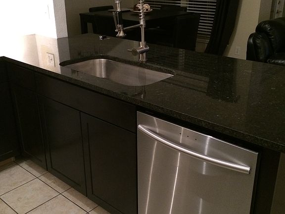 4th image of 2495 Tremont Dr