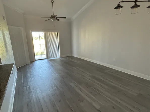 7801 Sugar Bend Dr, Orlando, FL 32819