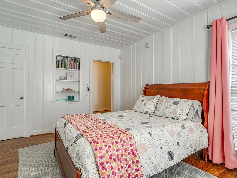 3619 Winston Rd — Photo 31