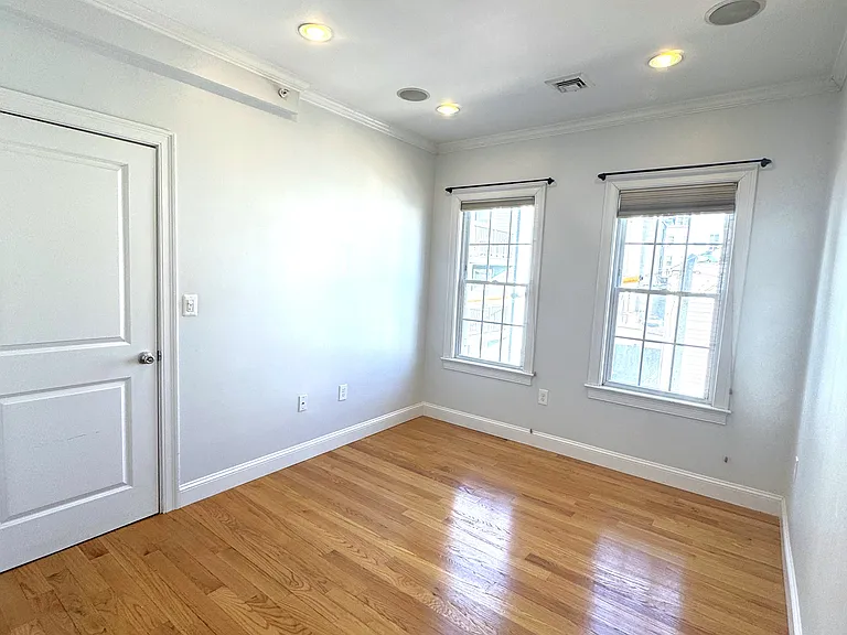 7 Knowlton St #2 — Photo 15