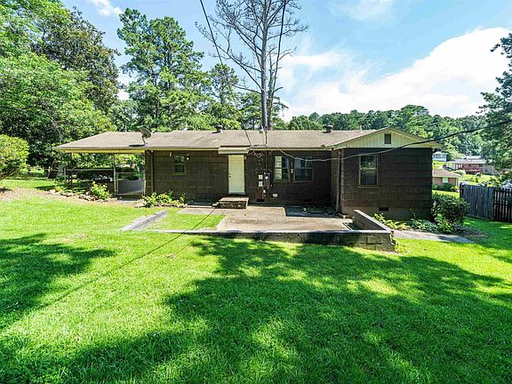 5th image of 424 Hearn Cir