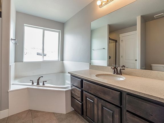 5th image of 1207 W Zenith Cir #605