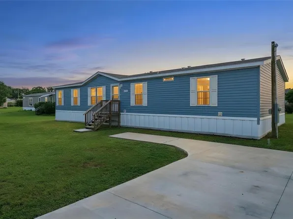 6161 SE 145th St, Summerfield, FL 34491