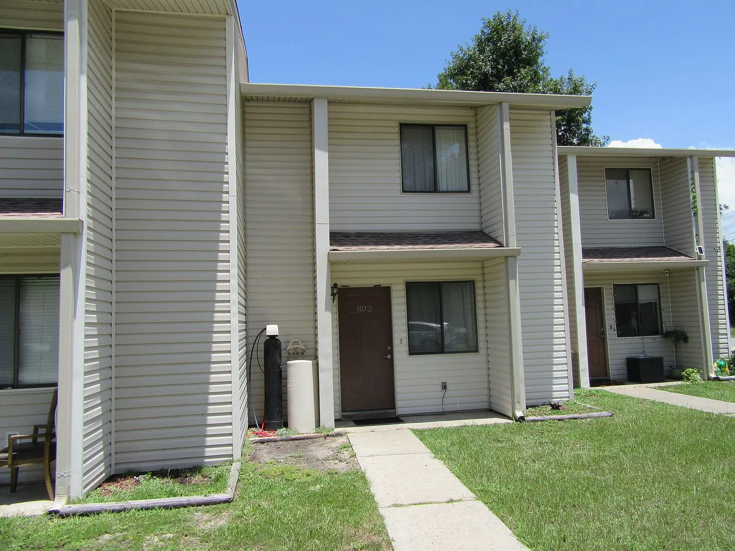 802 West St. — Photo 2