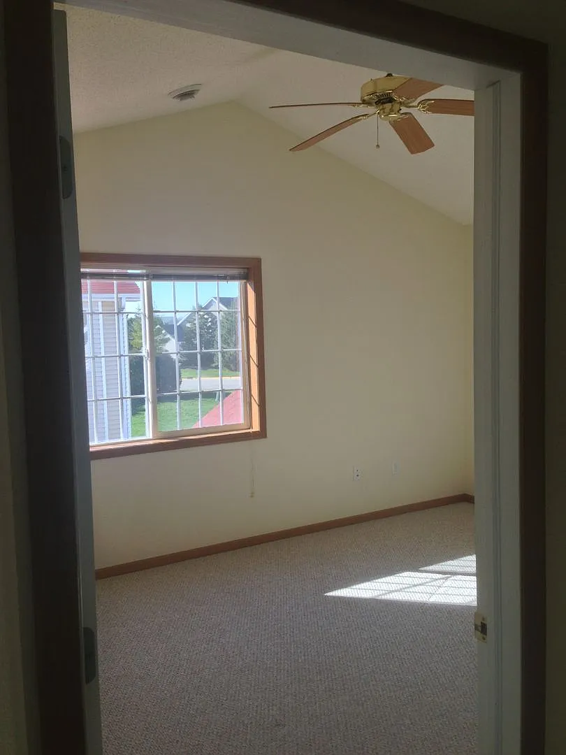 Hunters Glen Apartments — Photo 2