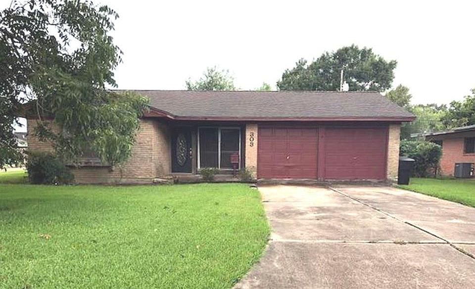 1st image of 303 34th St