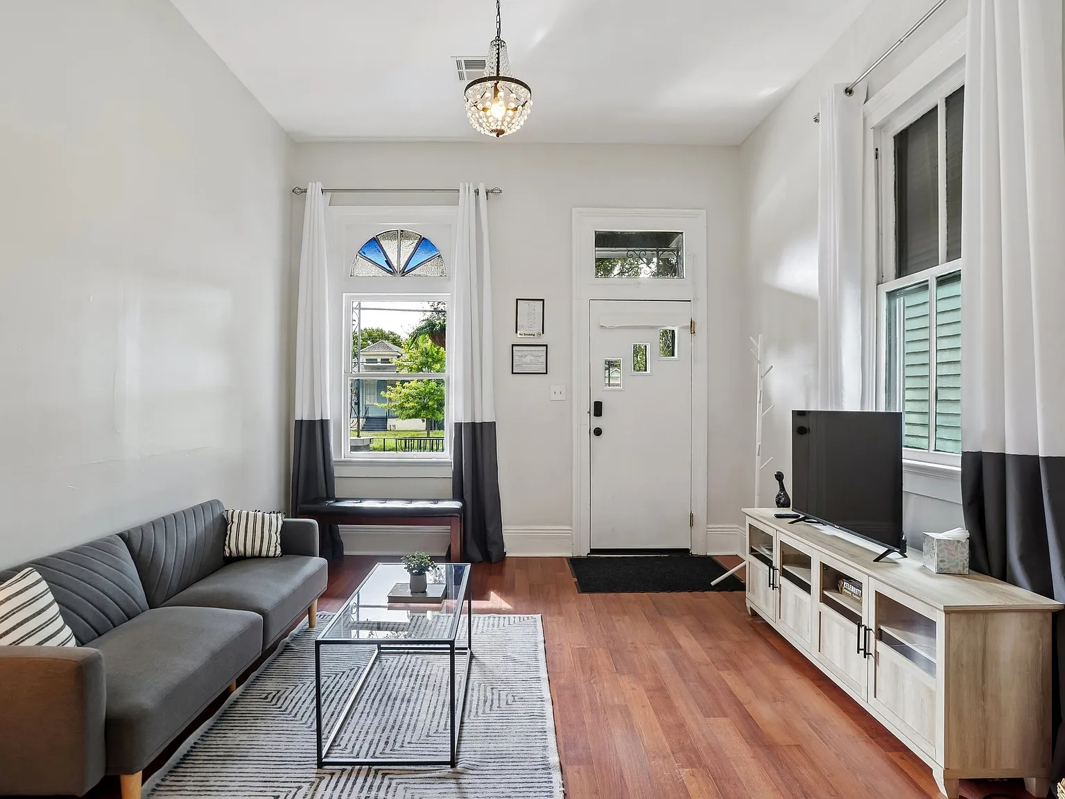2 bed, 1157 sqft, $1,650 — Photo 3